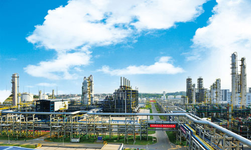 環(huán)保世界領(lǐng)先的世界級福建煉油乙烯一體化項目投入商業(yè)運行