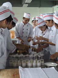 巧手迎中秋，匠心傳文化——廣州工程技術職業學院餐飲管理學院學子自制月餅迎佳節